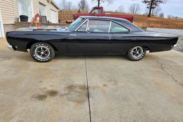 Plymouth Road Runner Clone