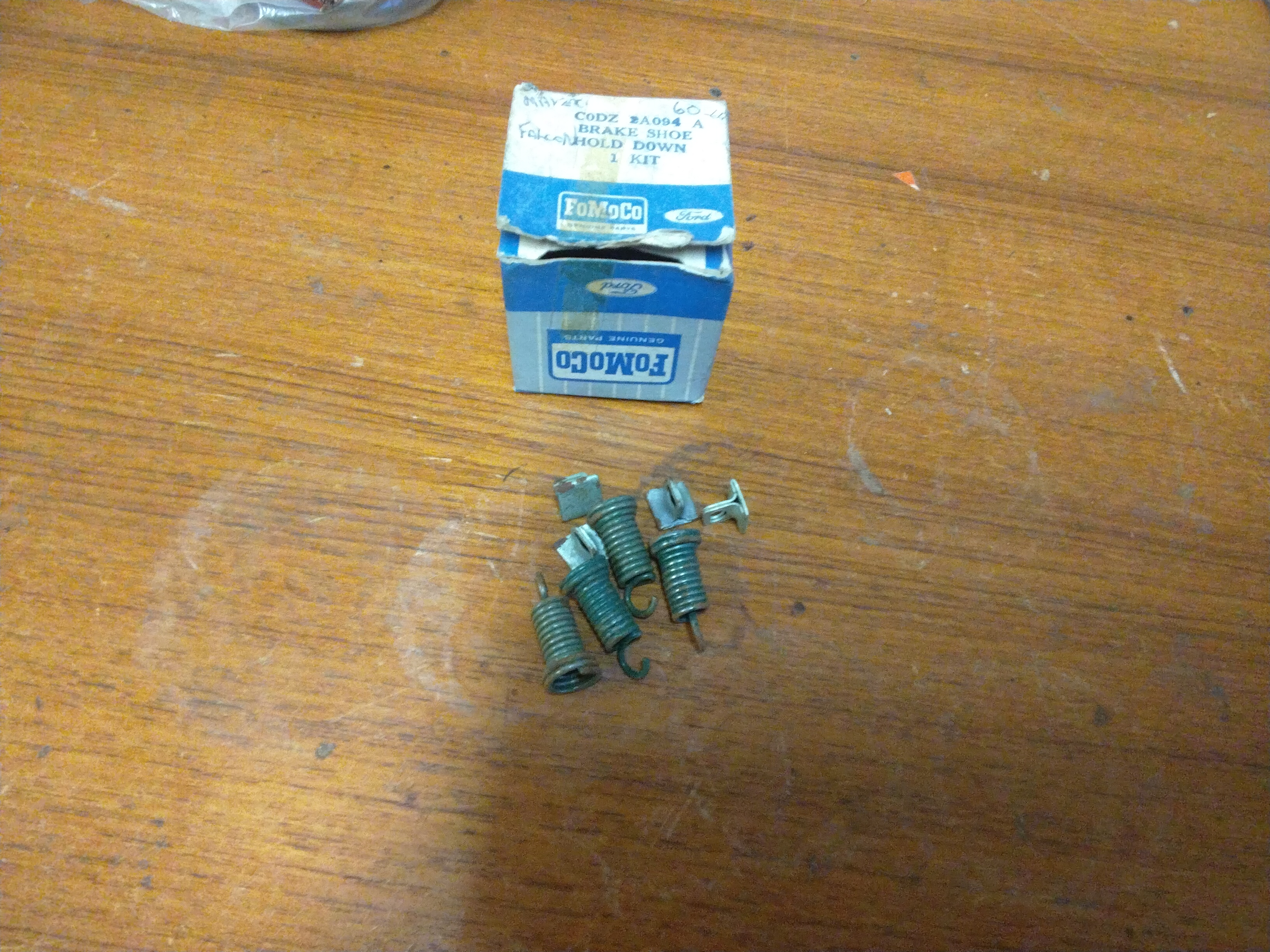 Ford Falcon fjädersats bromsbackar 60-64 original