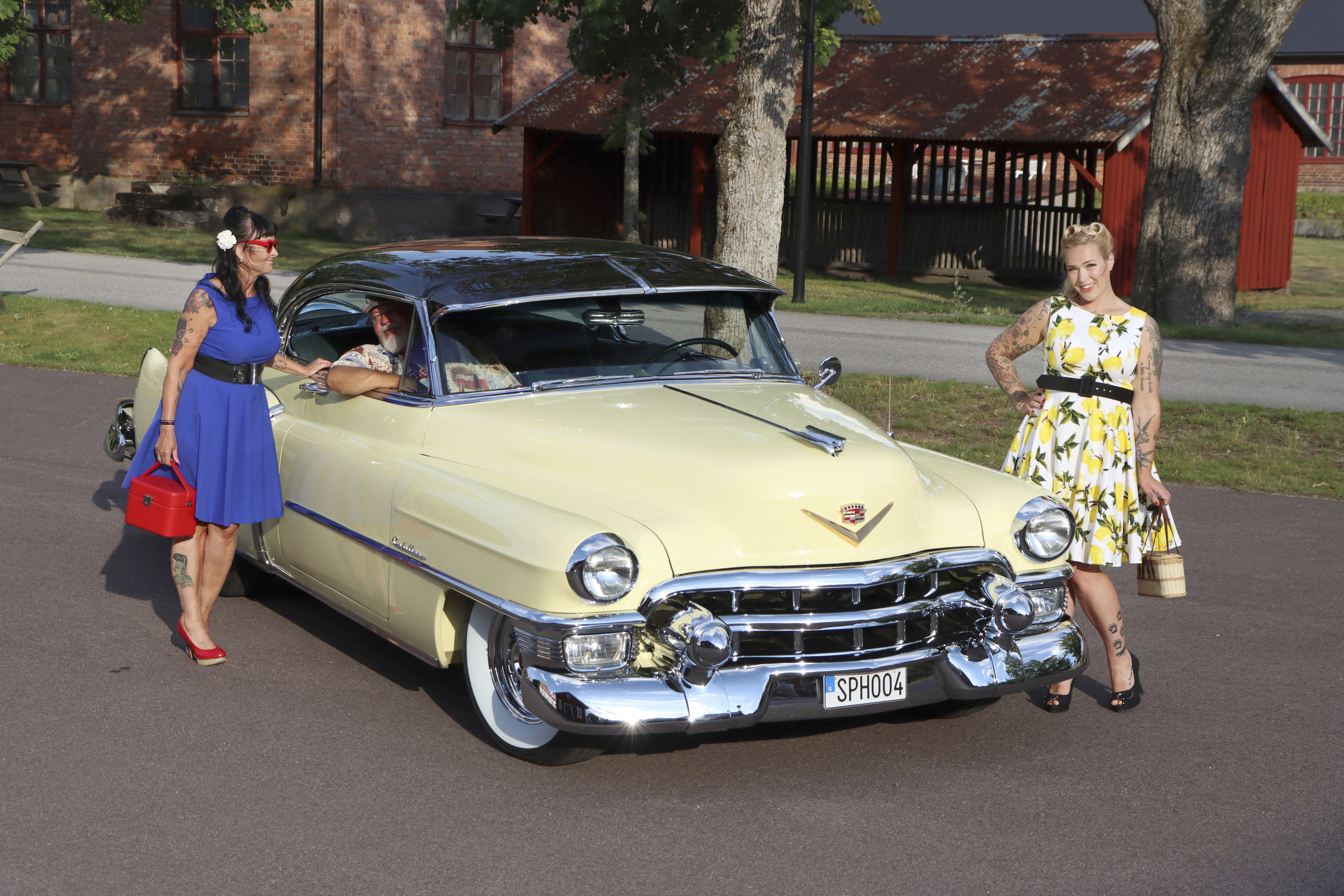 Hans Molins Cadillac -53 Proffsrenoverad