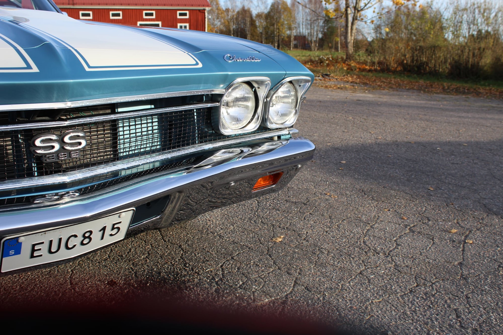 Även kromet är väldigt fint på denna bil