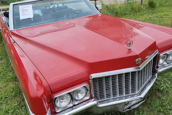 Cadillac DeVille