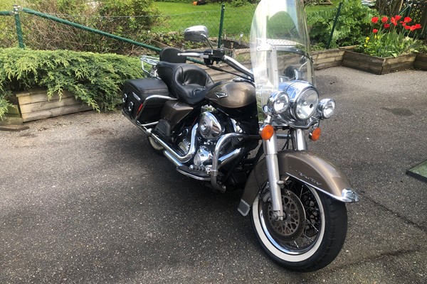 Byte USA bil HD Road King