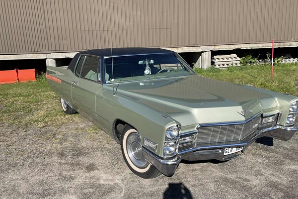 Cadillac de Ville de Ville coupe