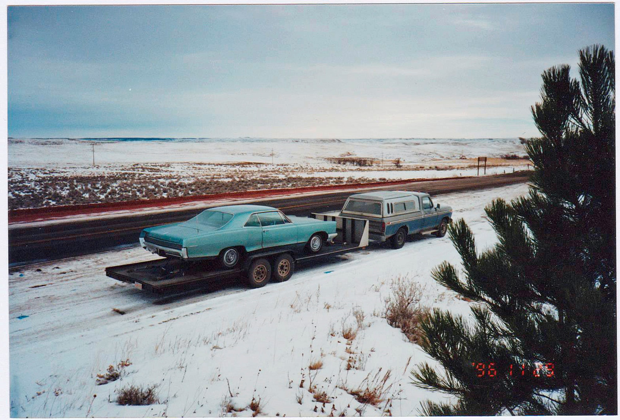 Efter inköpet i Alberta hösten 1996 transporterades Pontiacen genom ett flertal delstater. En resa på flera hundra mil enkel tur.