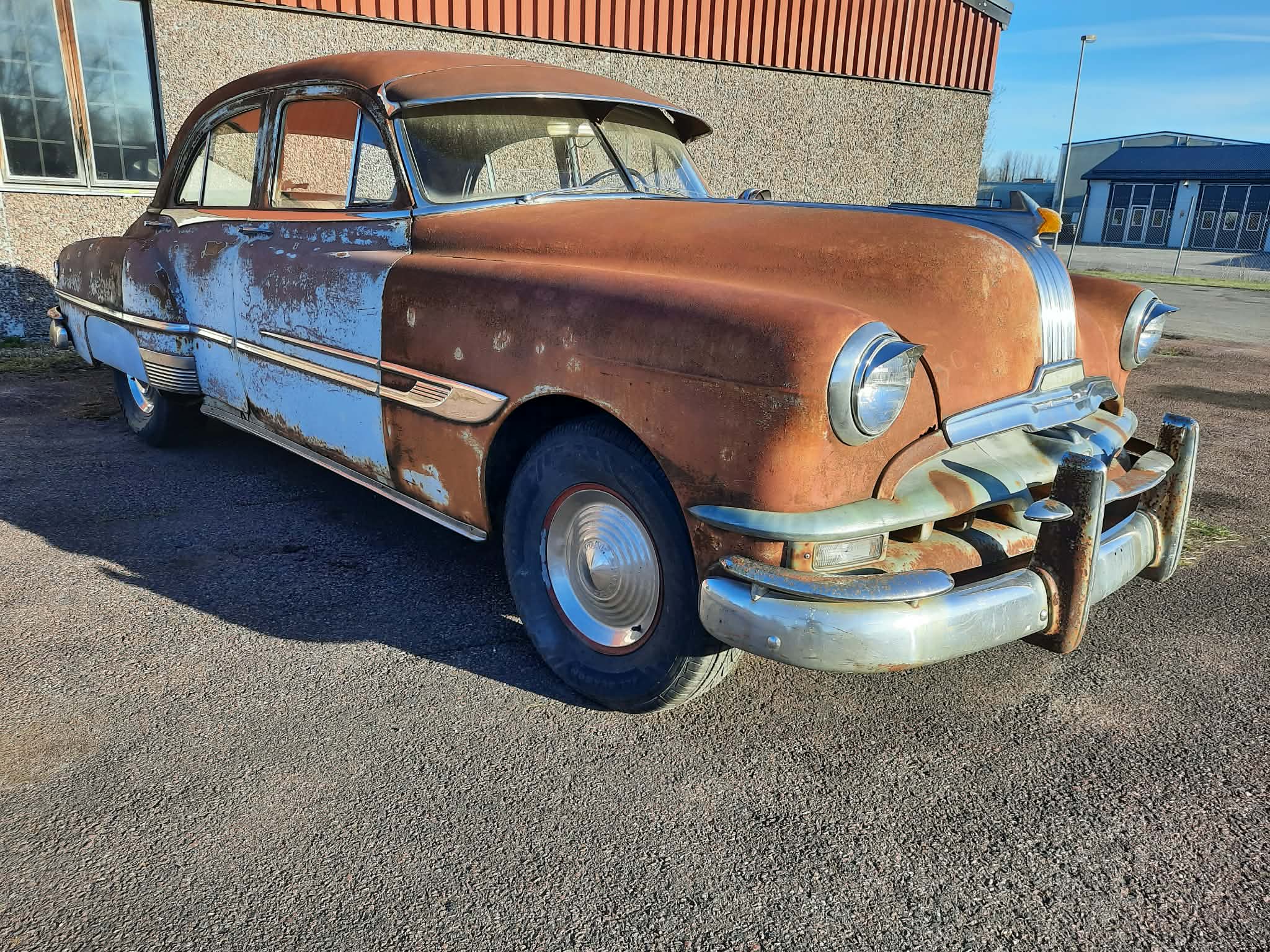 Pontiac Cheiftain