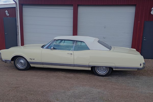Oldsmobile 98