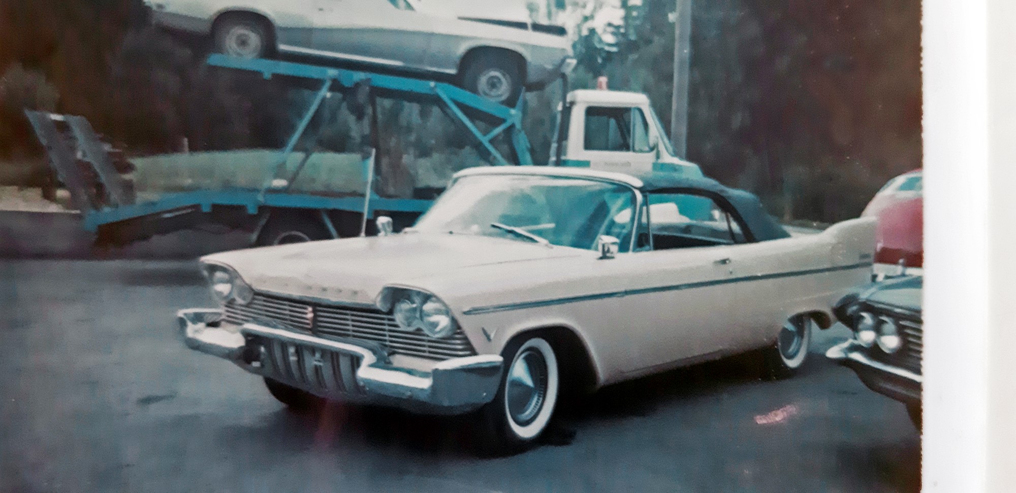 Hos Ingemars USA-bilar hittades en Plymouth Belvedere Convertible -57 för 27.000 kronor.