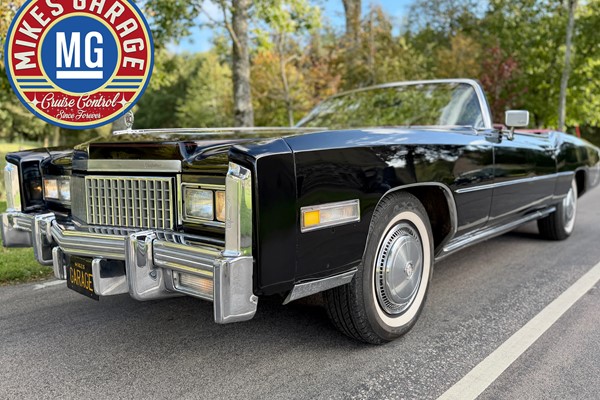 CADILLAC FLEETWOOD ELDORADO CONVERTIBLE ★ SVART MED RÖD INREDNING & CAB!