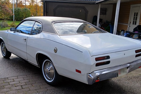 Plymouth Duster