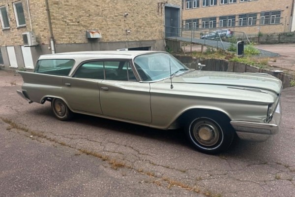Chrysler New Yorker