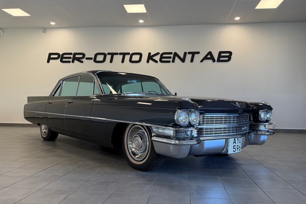 Cadillac De Ville