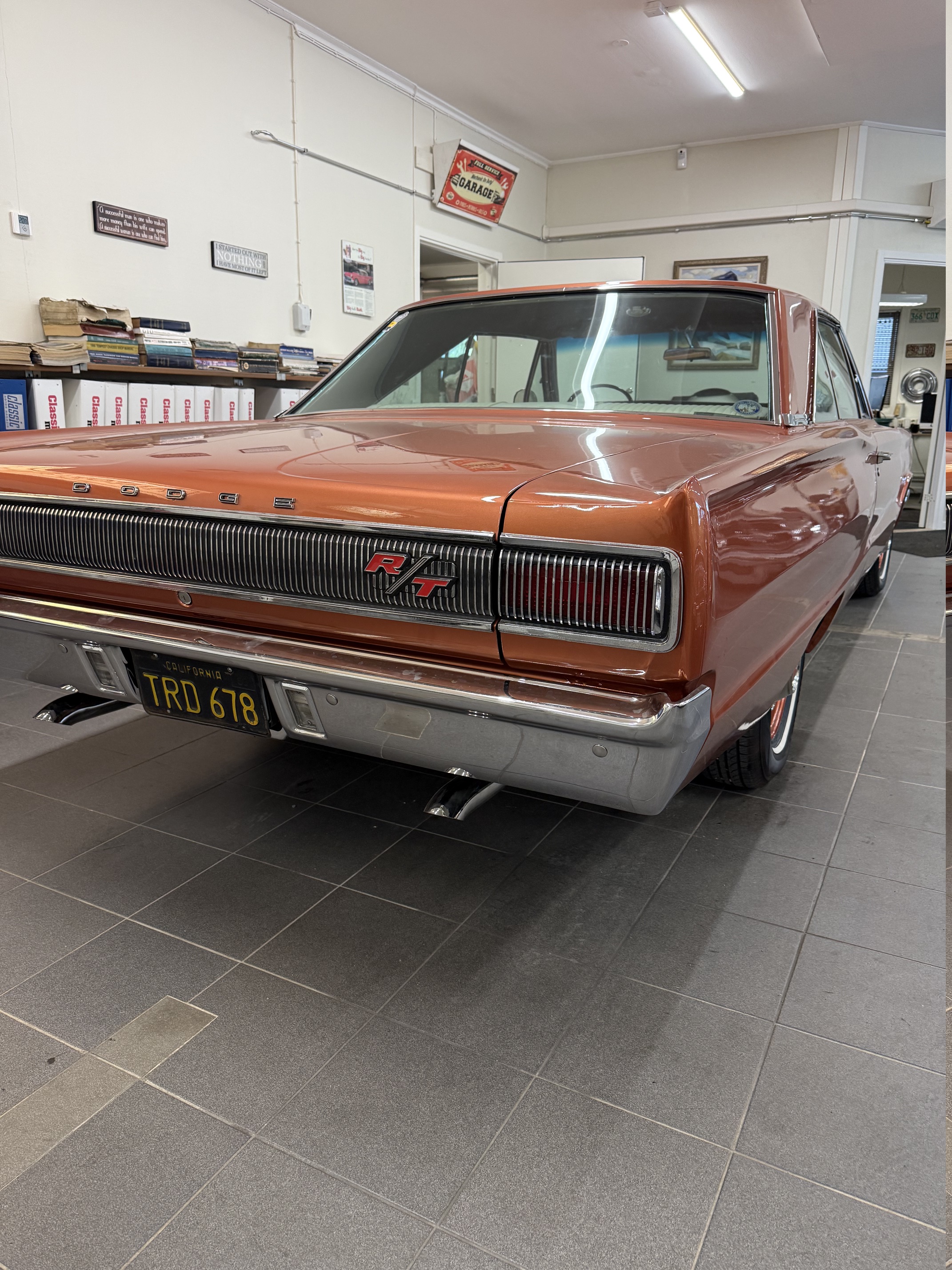 Dodge Coronet R/T Clone 383