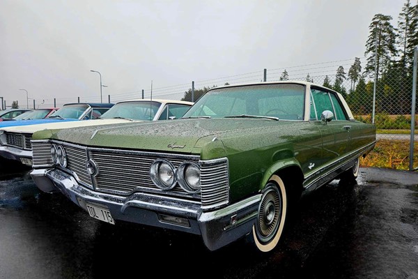 Chrysler Imperial