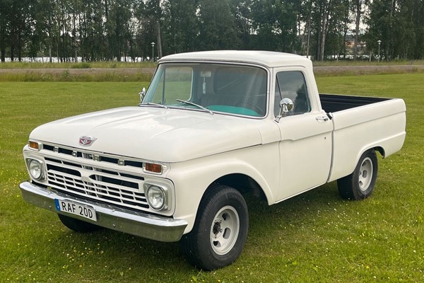 Ford F-100