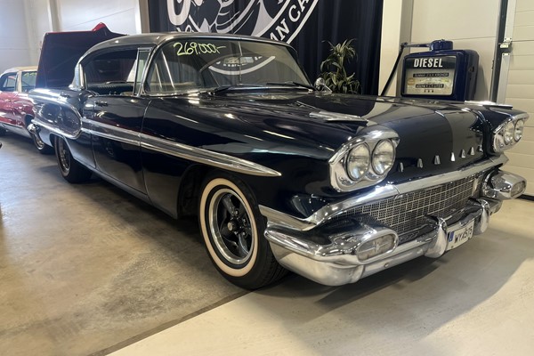 Pontiac Chieftain catalina