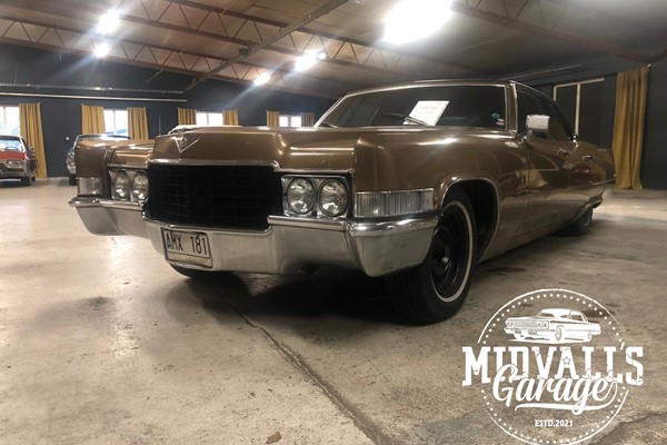 Cadillac DeVille