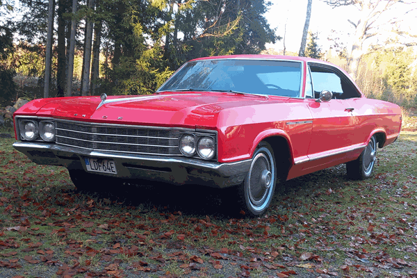 Buick Le Sabre  2 dr hardtop