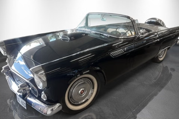 Ford Thunderbird