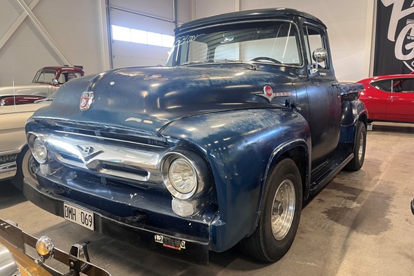 Ford F-100