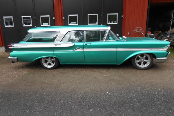 Mercury Commuter