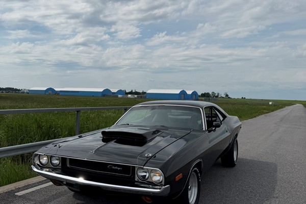 Dodge Challenger