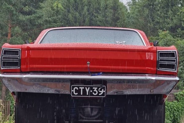Dodge HEMI Dart