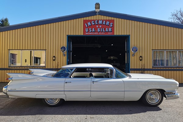 Cadillac  4d ht Terass De Ville