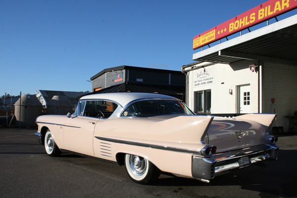 Cadillac Serie 62