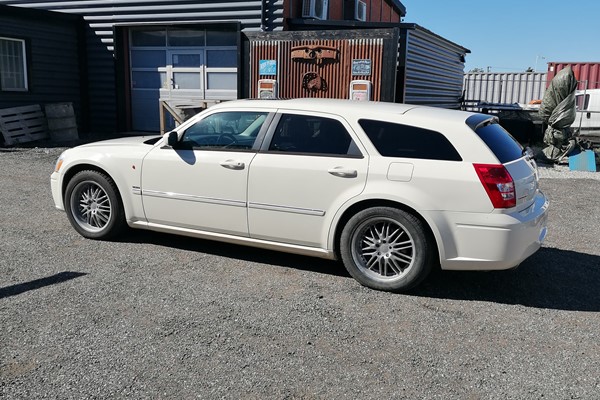 Dodge Magnum
