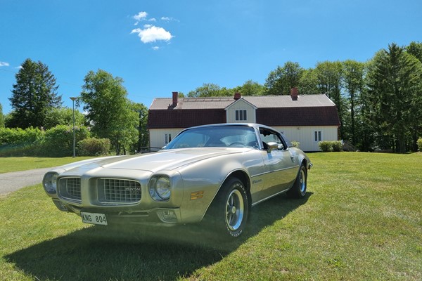 Pontiac Firebird Esprit