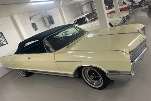 Buick Electra Cab 1966 Electra