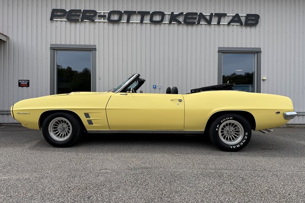 Pontiac Firebird 400 V8