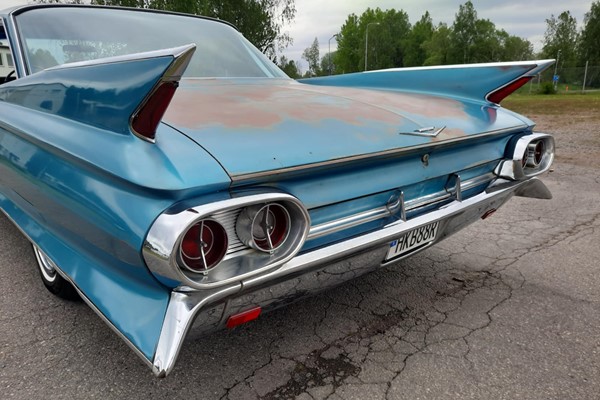 Cadillac Coupe De Ville