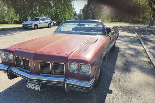 Oldsmobile Delta 88