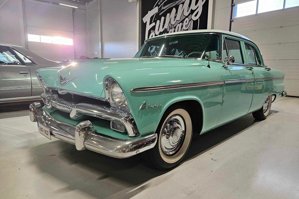Plymouth Belvedere