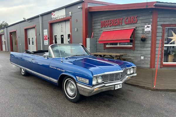 Buick Electra 225