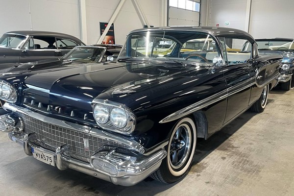 Pontiac Chieftain
