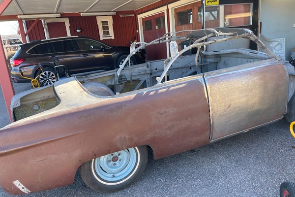 Ford Custom