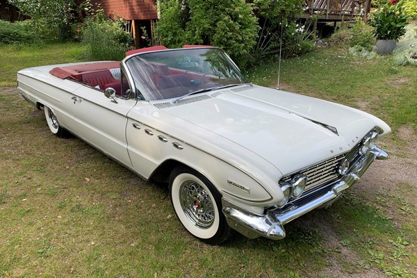 Buick Electra 225 Cab