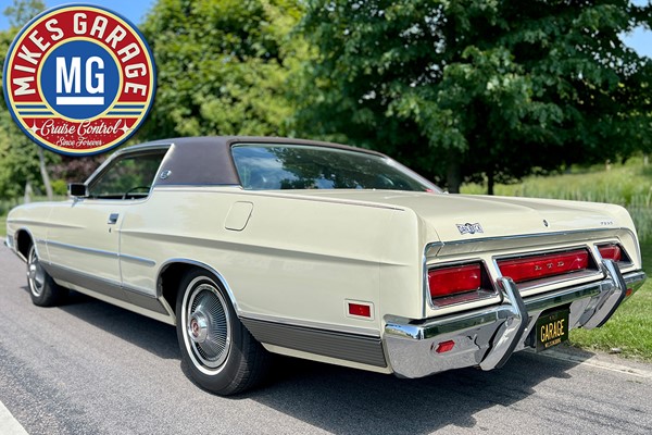 FORD LTD BROUGHAM 2DHT ★ SUPERFIN FABRIKS-SLEEPER MED 360 HP 429"!