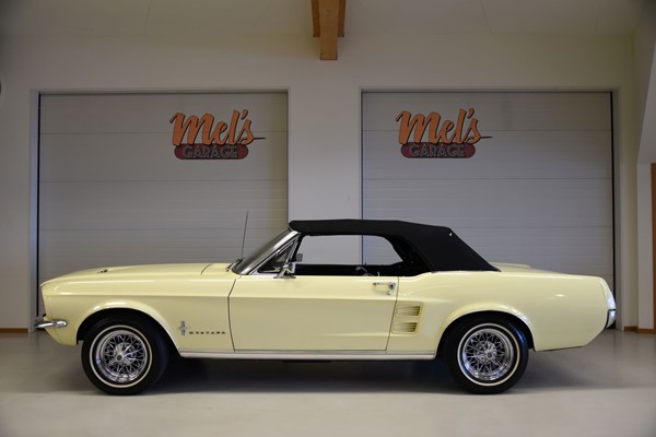 Ford Mustang Cabriolet