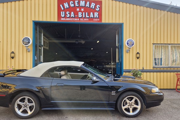 Ford Mustang