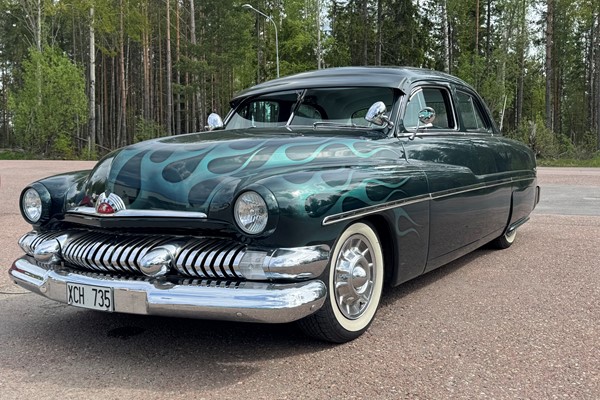 Mercury Sedan