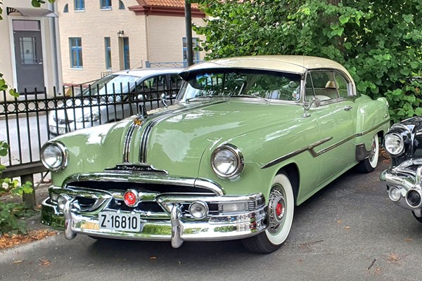 Pontiac Chieftain, Custom Eight, serie 27 Catalina