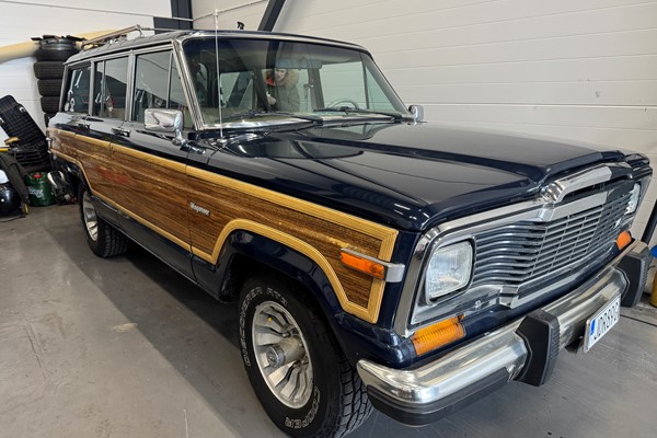 Jeep Wagoneer 4.2 4x4