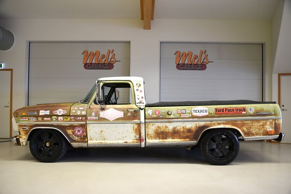 Ford F-250 Ranger Pickup