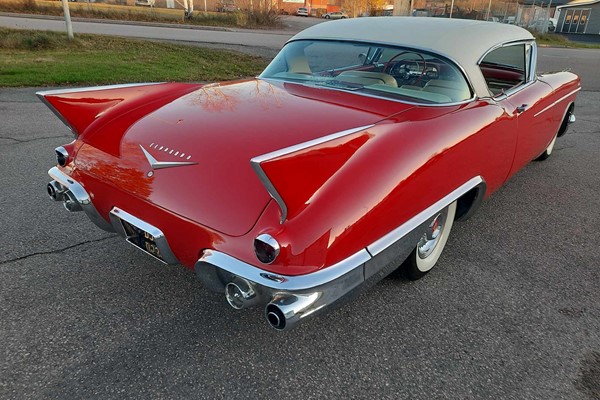 Cadillac Eldorado Seville