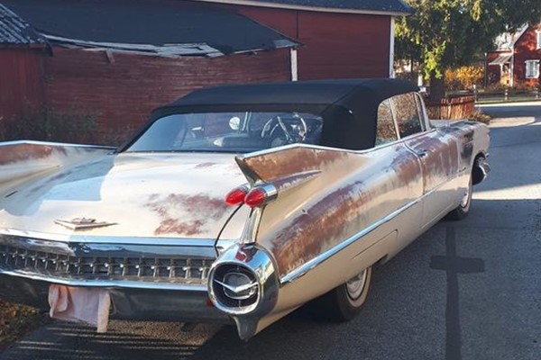 Cadillac Cab