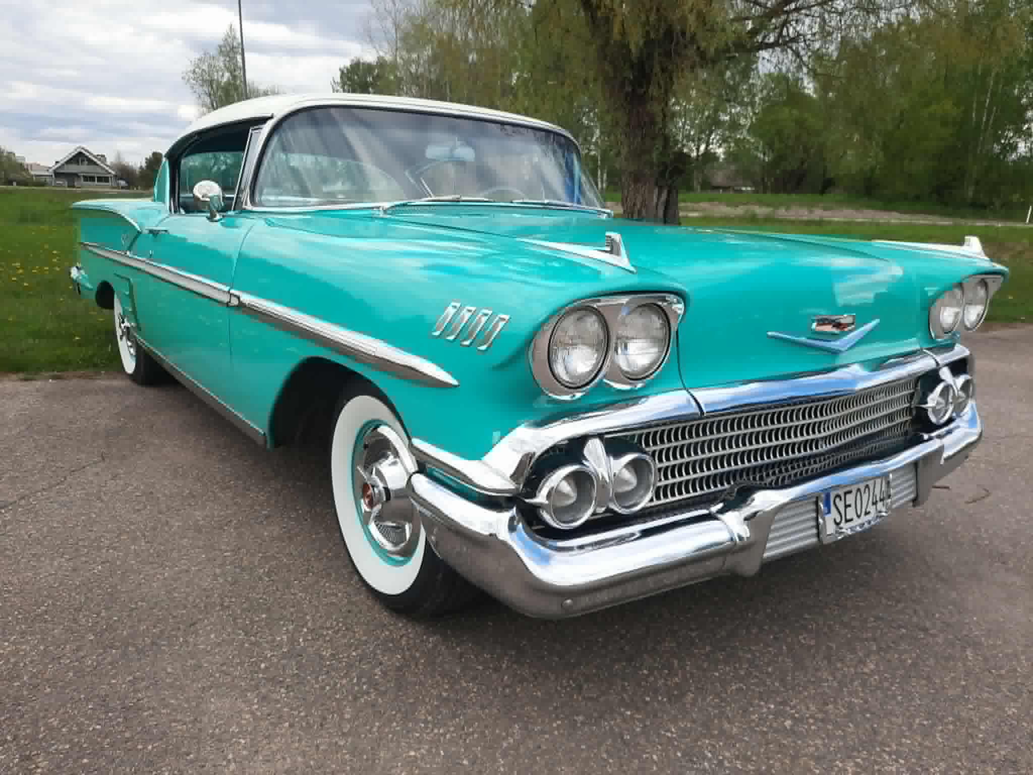 Chevrolet Impala Coupe