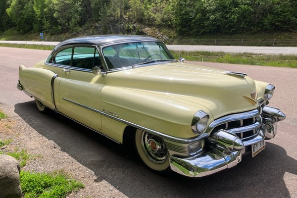 Cadillac Coupe de Ville